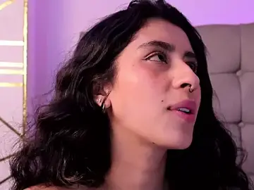 Stripchat Live Porn of Alyssa_jones