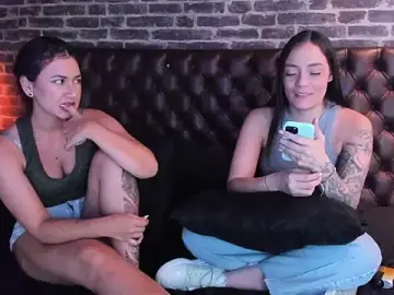 Stripchat Sex Cam of celestestars