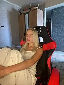 Stripchat Live Porn of SIMBA_BOS