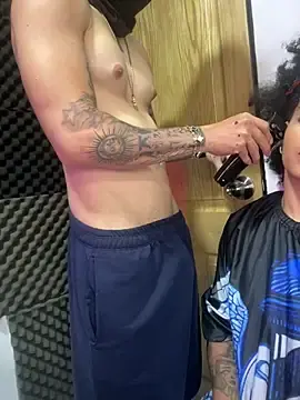 Stripchat Live Sex Cam of ErickAndSasha