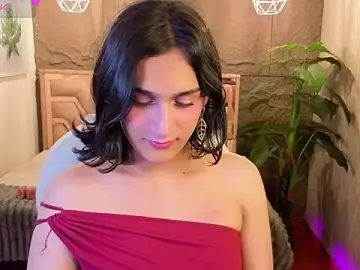 Stripchat Live Sex Cam of Zoee_Kiss_