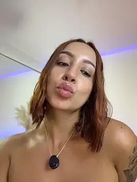 Stripchat Live Sex of Yelena_Miller1