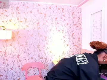 Stripchat Best live sex cam show of halleylorens
