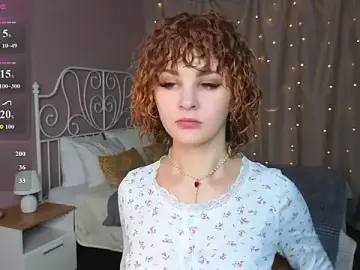 Stripchat Private Sex Chat of Kira__Fluffy