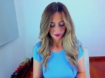 Stripchat Live Sex Cam of Velourmuse