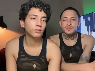 Stripchat Best live sex cam show of Noah_and_Steven