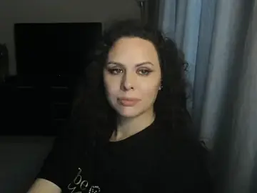 Stripchat Live Sex Cam of MollyCheiz