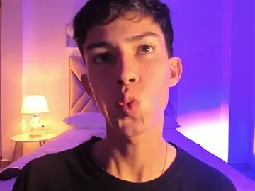 Stripchat Watch Live Sex Cams of Baby_noahtt