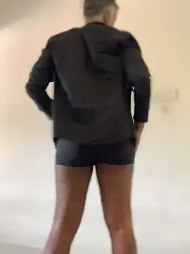 Stripchat Adult Webcam of TheBeelzebun