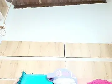Stripchat Watch Live Sex Cams of Little__maddy