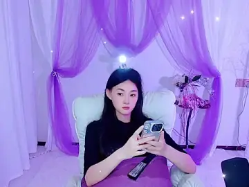 Stripchat Nude Webcam of Tili_Lucky