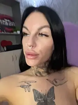 Stripchat Nude Webcam of angel_devil_forever