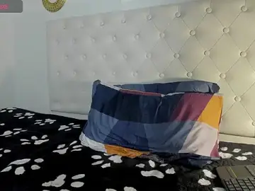 Stripchat Free Porn Cam of mark_foster1