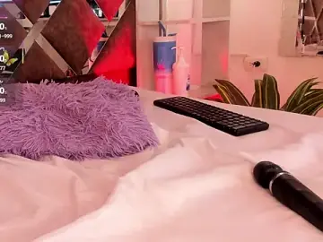 Stripchat Best live sex cam show of SweetieCloe_