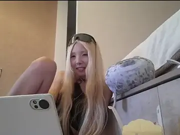 Stripchat Best Webcam of MelanieReyner