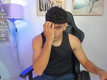 Stripchat Live Sex of justin_payn14