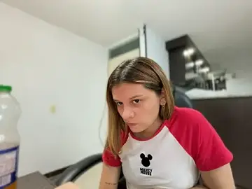 Stripchat Adult Video Chat of alisonn_parker26
