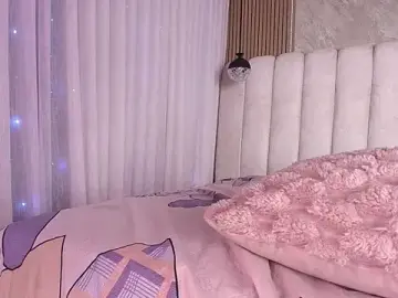 Stripchat Live Sex Cam of celeste_moonx
