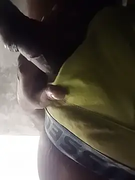 Stripchat Sex Cam of SLSRIXXX
