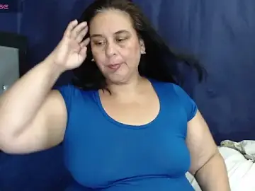 Stripchat Adult Webcams of Sharlot_curvy
