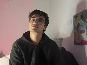 Stripchat Live Porn of charlie_dicker