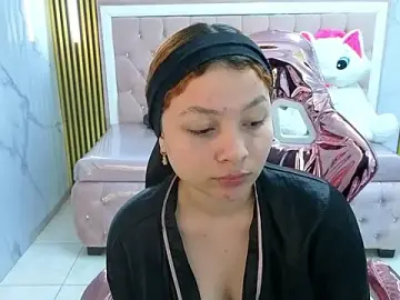 Stripchat Free Porn Cam of shalon_diaz_s