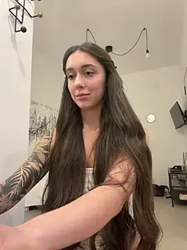 Stripchat Best Webcam of emiliasommer