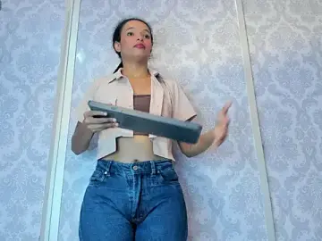 Stripchat Live Sex Cam of tasty_desires_
