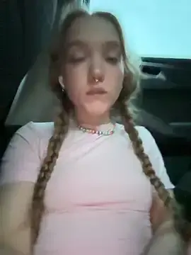 Stripchat Live Porn of bambi_lu