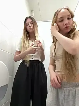Stripchat Watch Live Sex Cams of bambi_lu