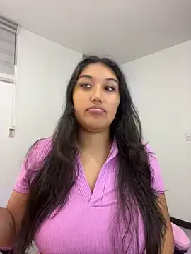 Stripchat Live Sex Cam of SharaRous