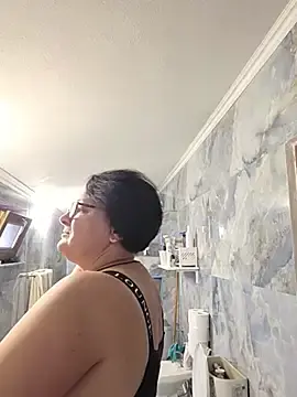 Stripchat Live Sex Cam of Diana_Diafan