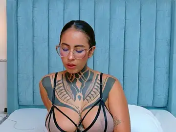 Stripchat Sex Chat of NicoleBlum