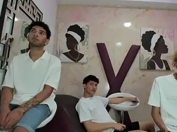 Stripchat Live Sex of YOUNG_BOYS_HELL