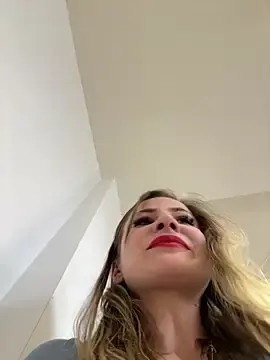 Stripchat Free Live Porn of IsabellaEtha