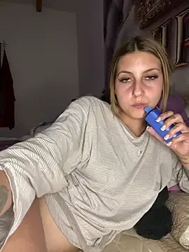 Stripchat Live Sex of Luna1114