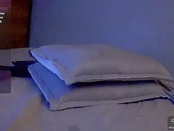 Stripchat Live Sex Cam of Enzoo98_