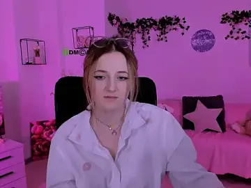 Stripchat Live Sex of luna_berryy