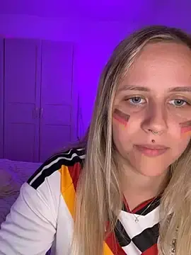 Stripchat Sex Chat of lunawolf21