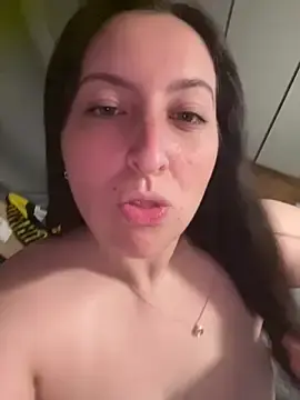 Stripchat Live Porn of sexyBrunettex1