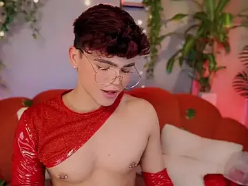 Stripchat Sex Cam of PRINCE_STEV