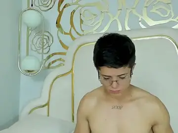 Stripchat Best live sex cam show of midnightlust_vc