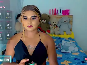 Stripchat Live Sex Cam of party_duo_trans