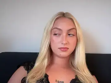 Stripchat Adult Webcam of Kitty_Swetty