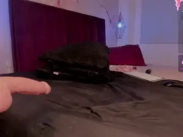 Stripchat Free Porn Cam of Vnus_