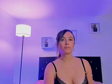 Stripchat Live Sex of Victoria_Rose_