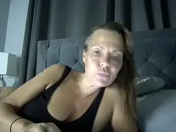 Stripchat Free Live Porn of FrankyEssex