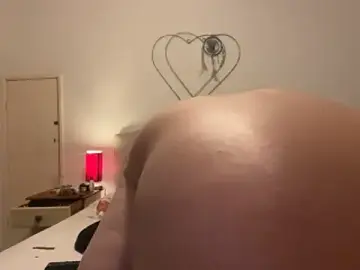Stripchat Sex Cam of malcolm2334