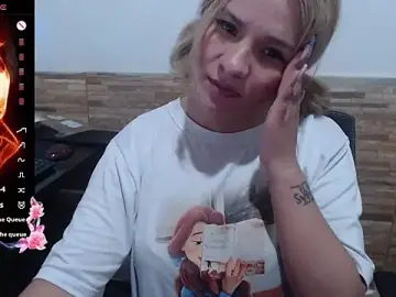 Stripchat Free Porn Cam of athenea_russo4