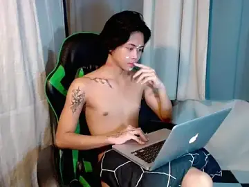 Stripchat Live Sex Cam of AsianCuteGuy21
